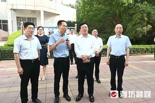 重伤仍心系球队，阿拉巴社媒祝贺球队夺冠：为我的队友们感到骄傲